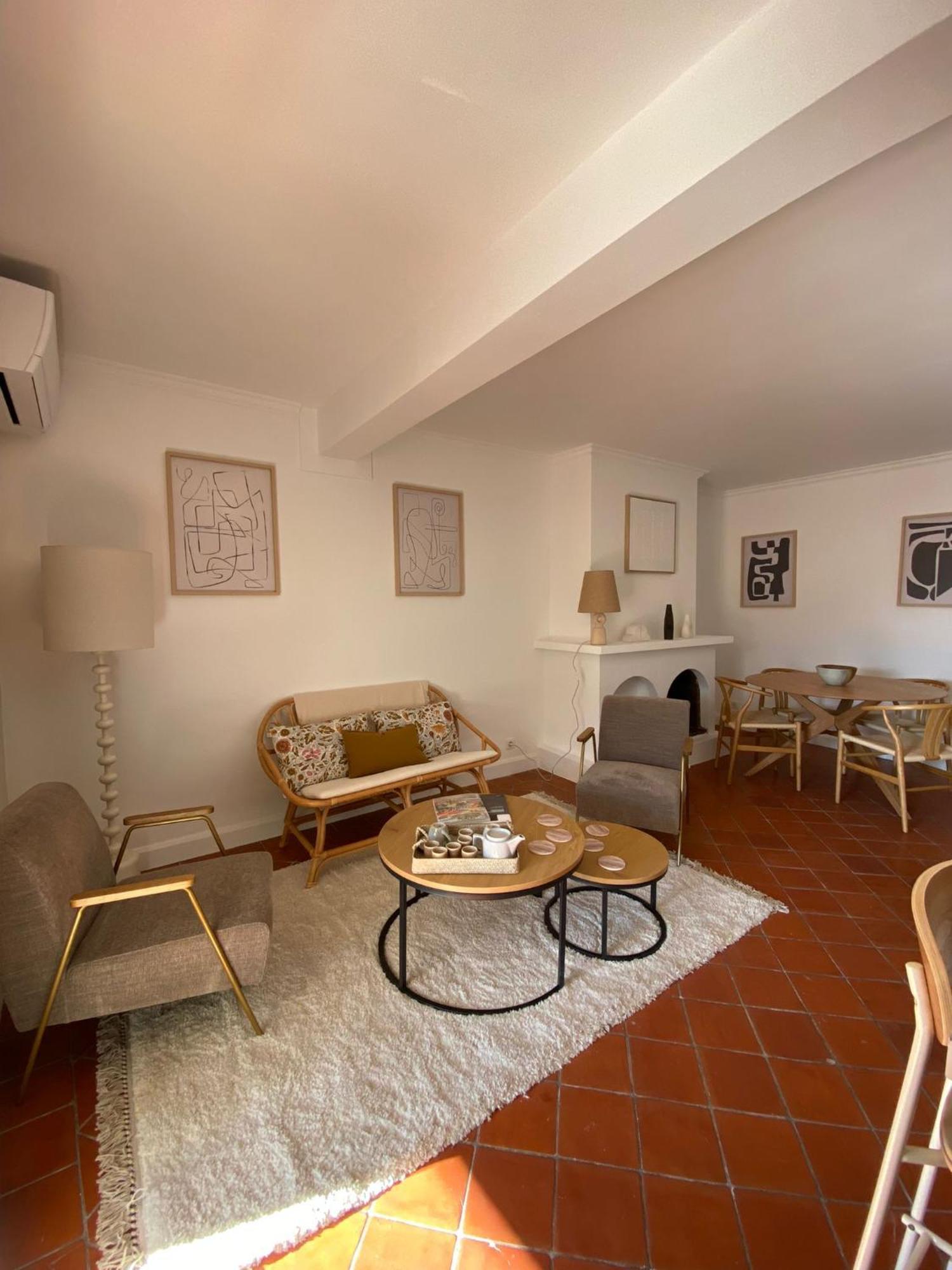 Deux Chambres Avec Terrasse Dans Le Centre Ville D'Aix En Provence เอ็ก-ซอง-โพรวองซ์ ภายนอก รูปภาพ