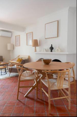 Deux Chambres Avec Terrasse Dans Le Centre Ville D'Aix En Provence เอ็ก-ซอง-โพรวองซ์ ภายนอก รูปภาพ